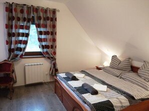 3 Schlafzimmer, Bügeleisen/Bügelbrett, WLAN, Bettwäsche