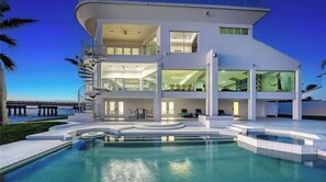 Outdoor pool, a heated pool - NEW! Bayfront Oasis with Pool, Dock & Sunset Views – Minutes to Siesta Key! (Sarasota)