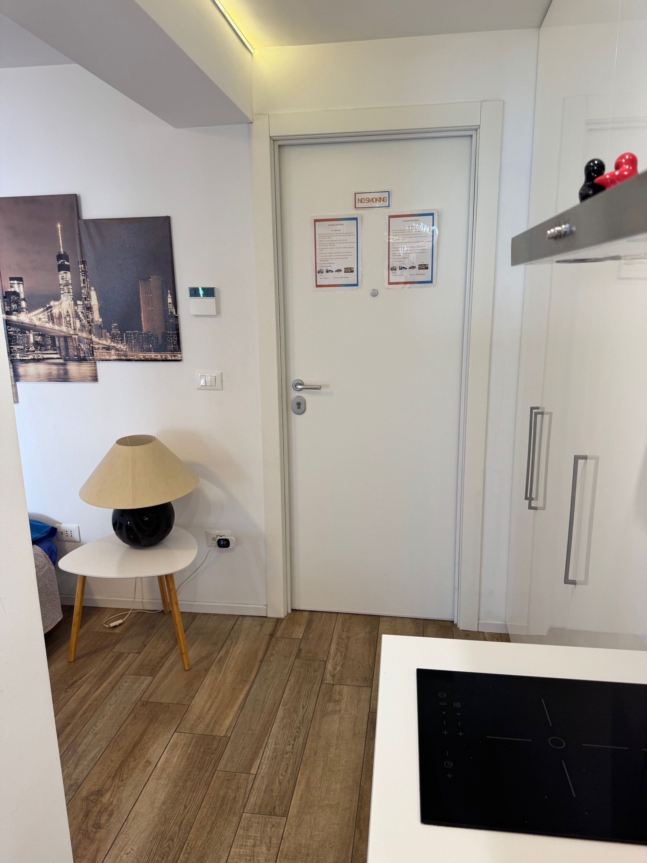Interni