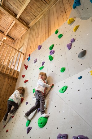 مرفق اللياقة البدنية