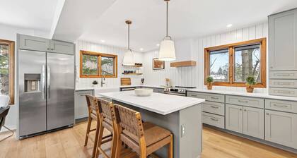 Steps to Sunrise Lift, Updated 3BR Townhome