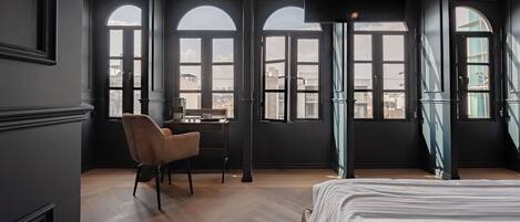 Deluxe Suite, City View | Egyptian cotton sheets, premium bedding, memory-foam beds