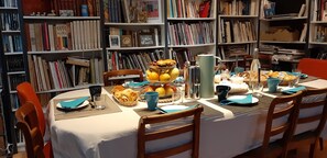Dining - Guest Room “La Musicale - Django Reinhardt” with Breakfast Included (Rouen)