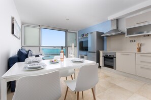 Dining - Home2Book Ocean View Corralejo - Terrace & Pool (Corralejo)