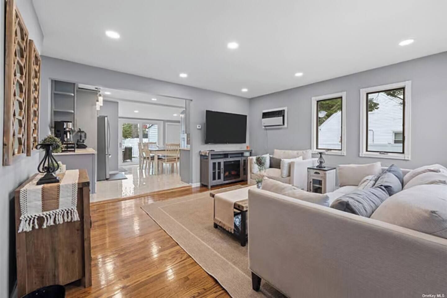 House, 3 Bedrooms, Garden View | Living area