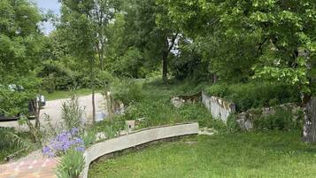 Enceinte de lâhĂ©bergement