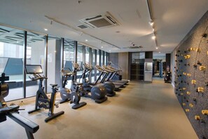 Fitness facility - Central & Spacious Apt in Rundle Mall with Balcony (Adelaide)