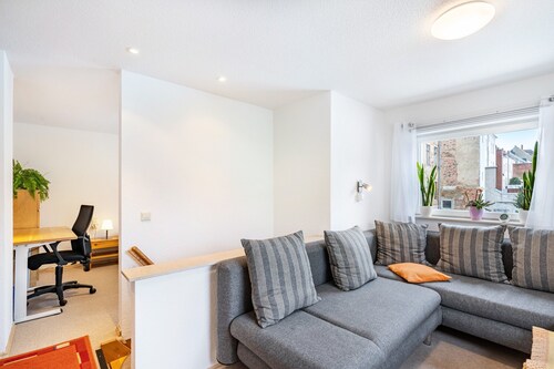 Duplex Apartment 'Casita' with Shared Garden & Wi-Fi