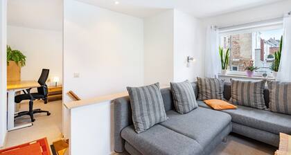 Duplex Apartment 'Casita' with Shared Garden & Wi-Fi