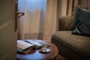 Deluxe Double Room | Iron/ironing board, free WiFi, bed sheets - U Suteru Boutique Hotel (Prague)