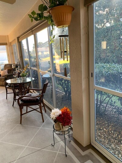 3/2 Designer in the Village of Hadley