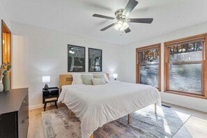 3 Schlafzimmer, Bügeleisen/Bügelbrett, WLAN, Bettwäsche