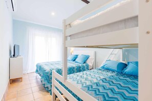 3 多间卧室、熨斗/熨衣板、WiFi、床单