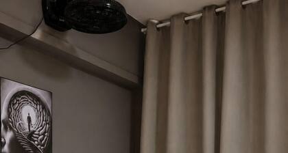 Jams Hostel - Pousada em CatalĂŁo