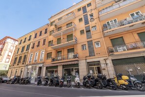 Front of property - Sea View Central Apartment by Wonderful Italy (Sanremo)