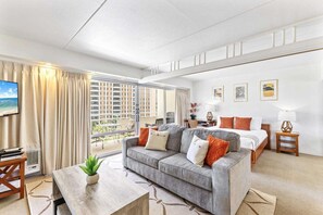 TV - 7th Fl Ilikai | AC | Pool (Honolulu)