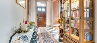 Golf, Hike & Explore: Cozy Virden Library Home!