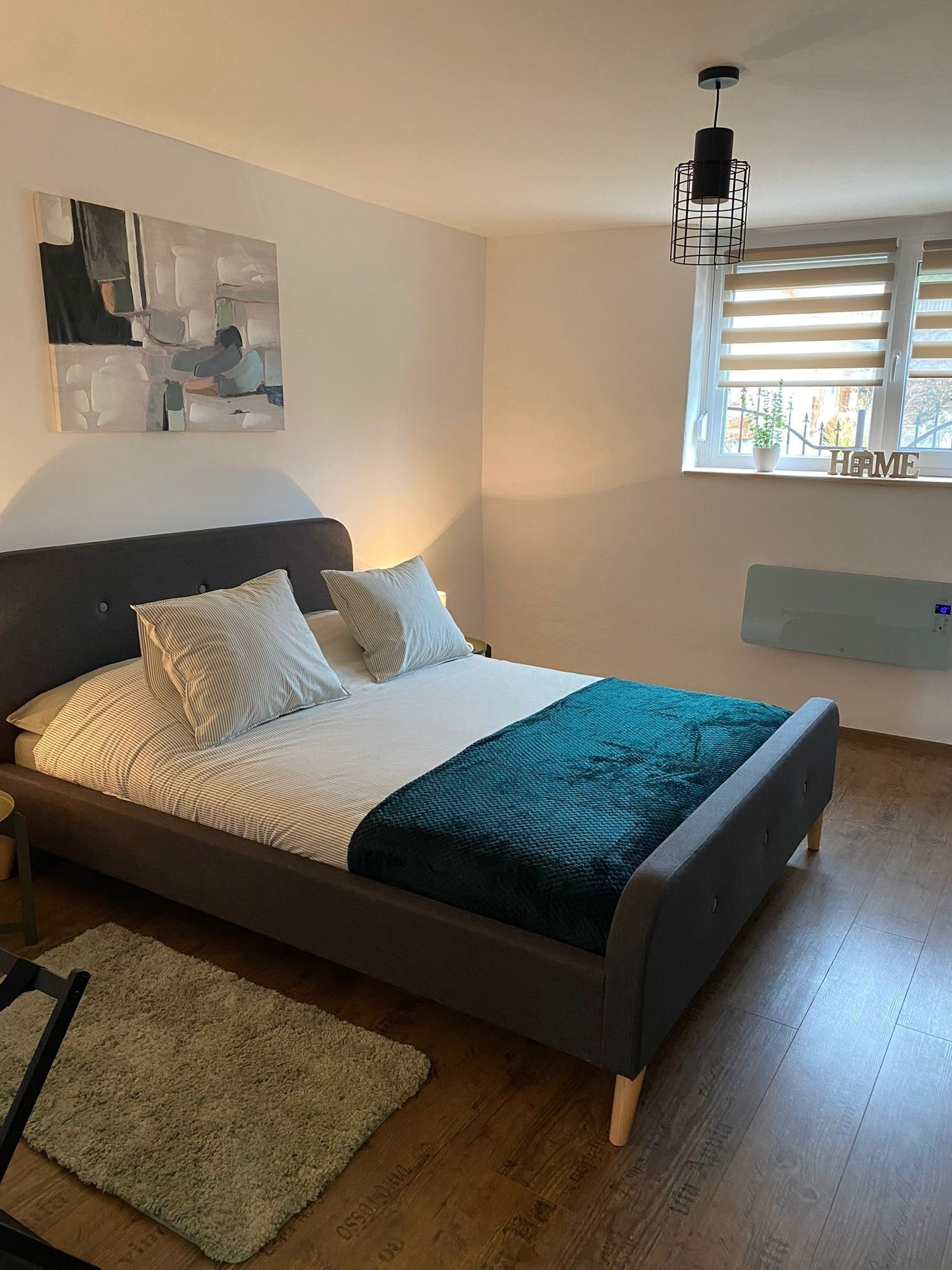 1 soveværelse, internetforbindelse