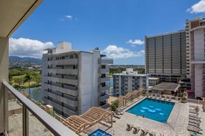 Pool - 9th Fl Island Colony Studio | Balcony | Pool (Honolulu)