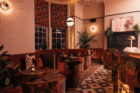 Bar (on property). The Royal Bell