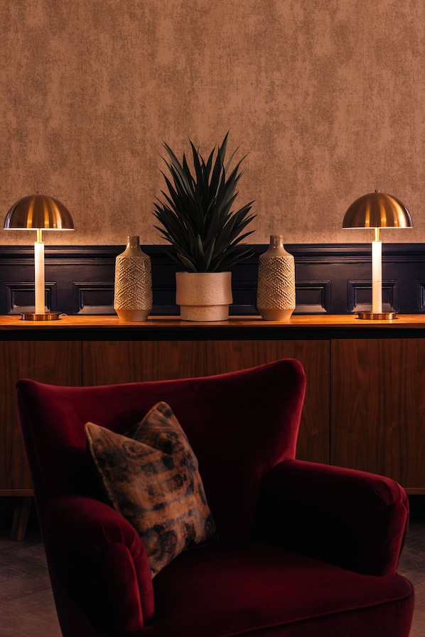 Interior - The Royal Bell (Bromley)