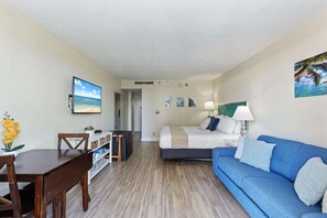 Iron/ironing board, free WiFi, bed sheets