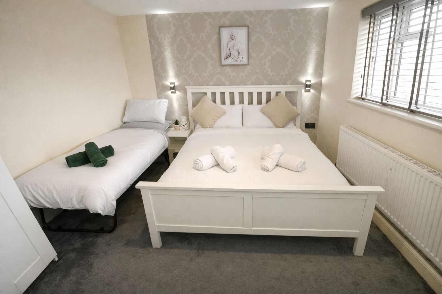 5 室のベッドルーム、アイロン / アイロン台、旅行用ベビーベッド、WiFi