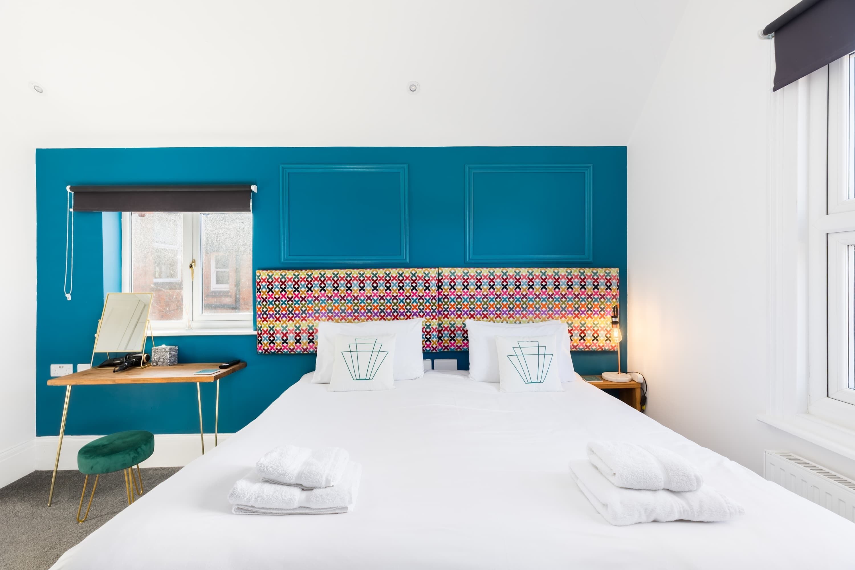 1 bedroom, travel cot, WiFi, bed sheets