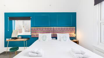 1 bedroom, travel cot, WiFi, bed sheets