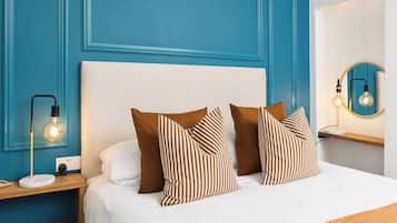 1 bedroom, travel crib, WiFi, bed sheets