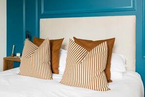 1 chambre, lit parapluie, Wi-Fi, draps fournis