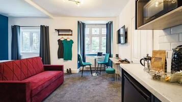 Televisión y oficina