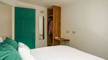 1 habitación, wifi y ropa de cama