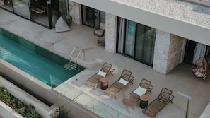 Outdoor pool - Lithos villa by Elements villas (Kokkino Chorio)
