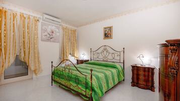 2 dormitorios y ropa de cama