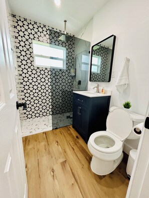 Hair dryer, towels, soap, toilet paper