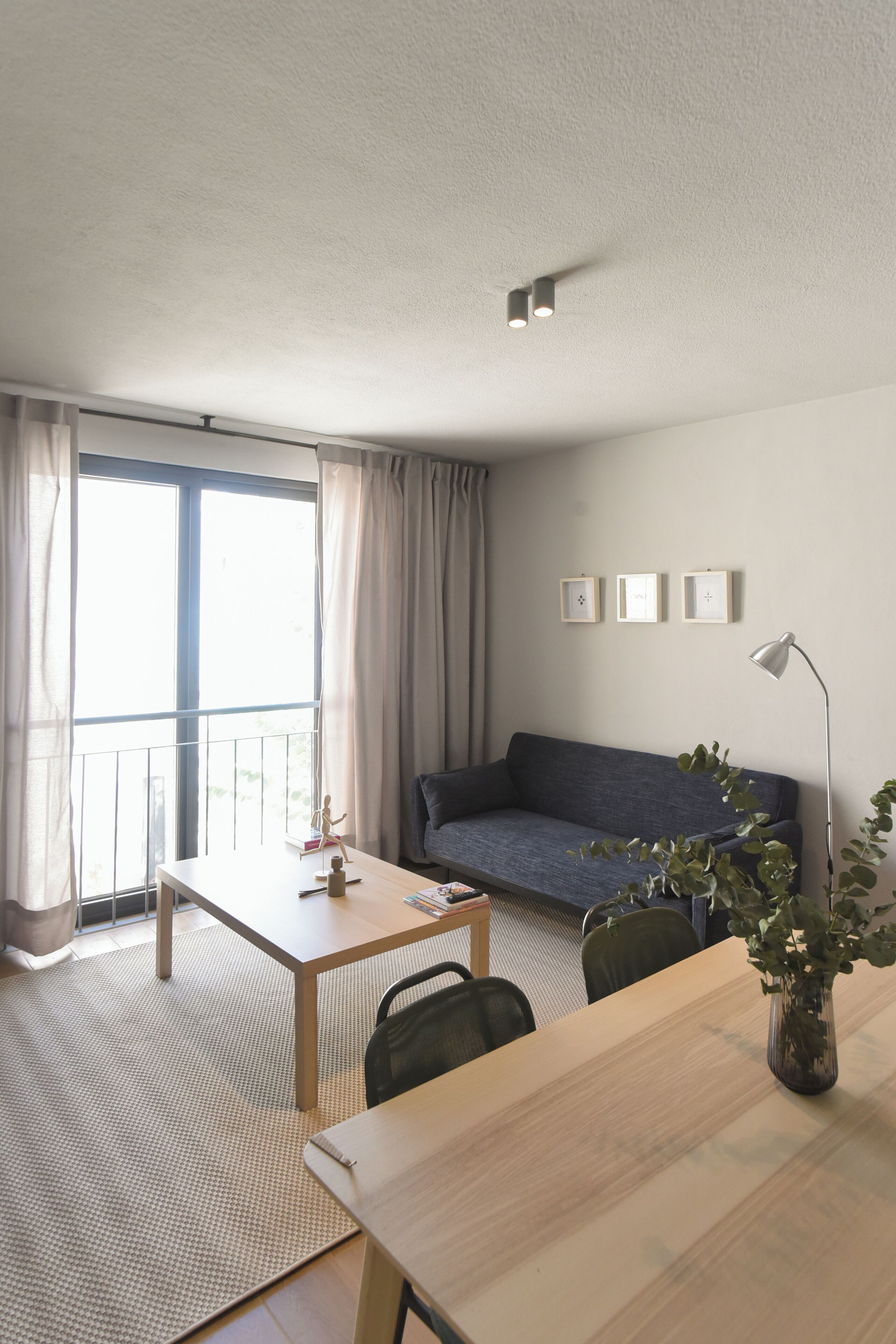 Kahden hengen comfort-huone, patio, näköala puutarhaan | Oleskelualue