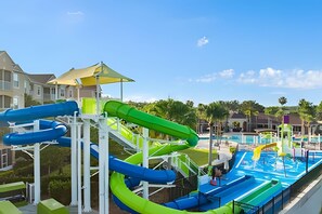 Outdoor pool, a heated pool - Windsor Hills 5BR ☆ 5min to Disney + Pool (Kissimmee)