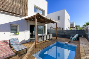 Pool - Illiade Room in Shared Villa with Pool and Terrace (Jacou)