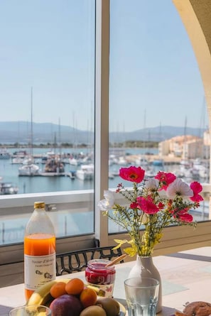 Photo non classée, 2 sur 27, bouton