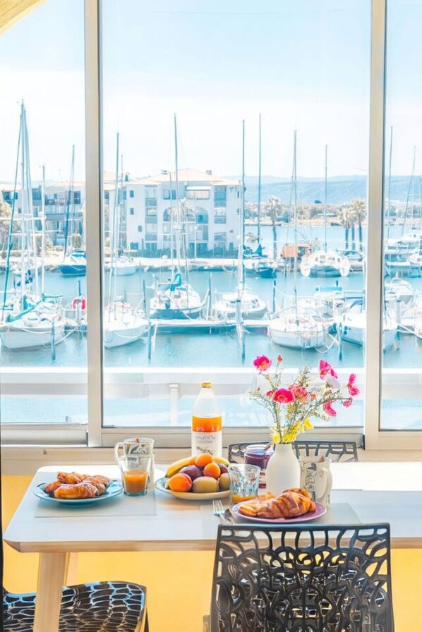 Photo non classée, 1 sur 27, bouton