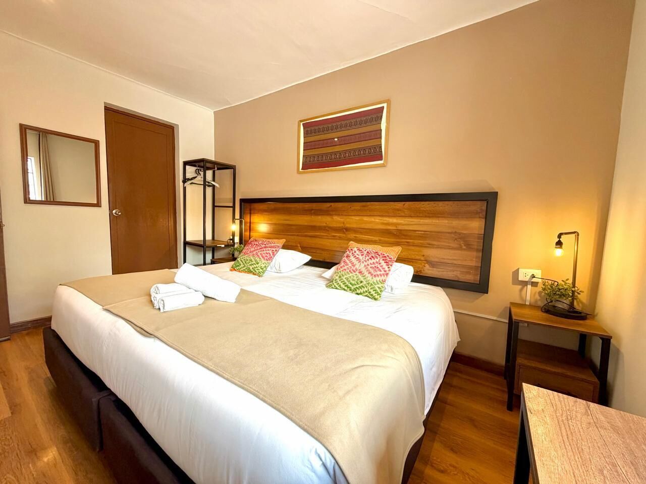 Comfort Room, City View | Egyptian cotton sheets, premium bedding, free WiFi