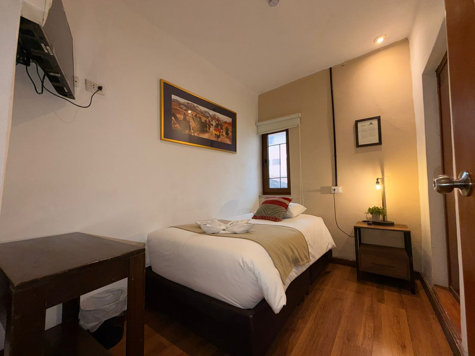 Standard Single Room | Egyptian cotton sheets, premium bedding, free WiFi