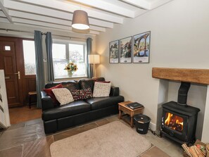 Living area - Tyg Cottage (Ripon)
