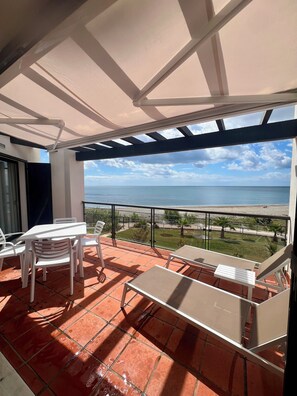 Outdoor dining - Apartment SEA VIEW (Casares del Mar)