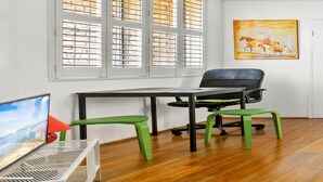 Interior - Convenient Studio in Trendy Inner-City Suburb (Surry Hills)