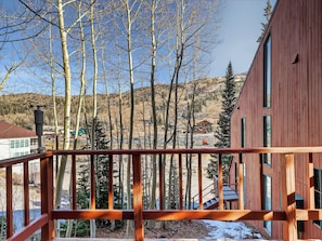 Property grounds - Aspen Hideaway – Modern 2BR/2BA Condo Steps from Giant Steps Lifts (Brian Head)
