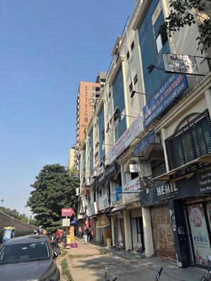 Fachada da propriedade