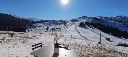 Vue exceptionnelle tout en haut des montagnes, le dépaysement est total !
