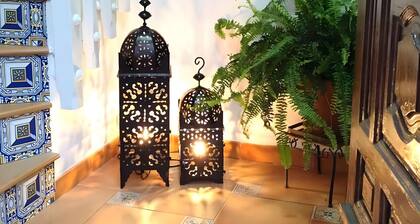 Casa Taracea Del Chapiz: Mountain Views, Wi-Fi, and Air Conditioning